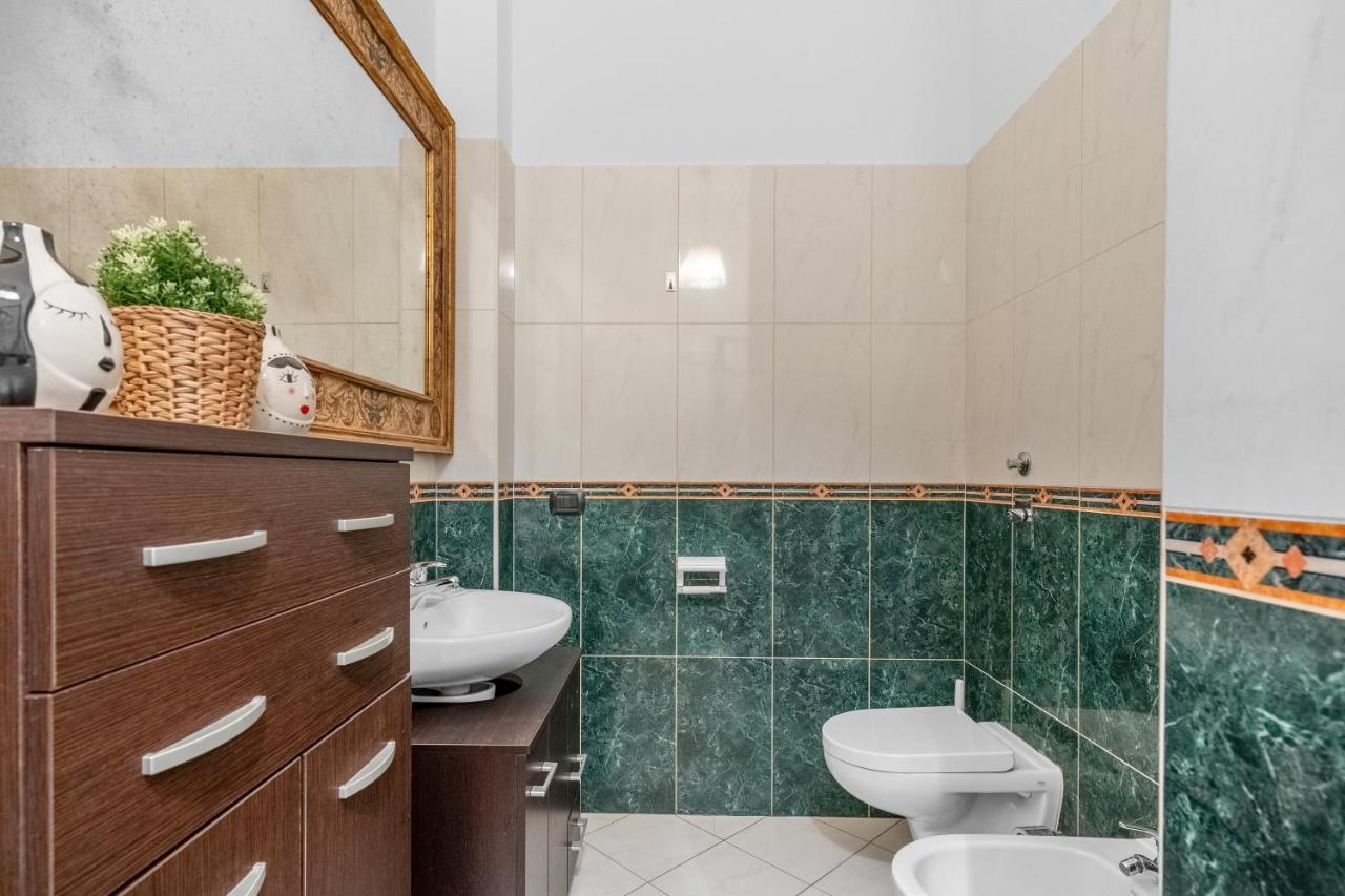 Ca36 - Luxurious Central Apartment - Romantic Milan Bagian luar foto